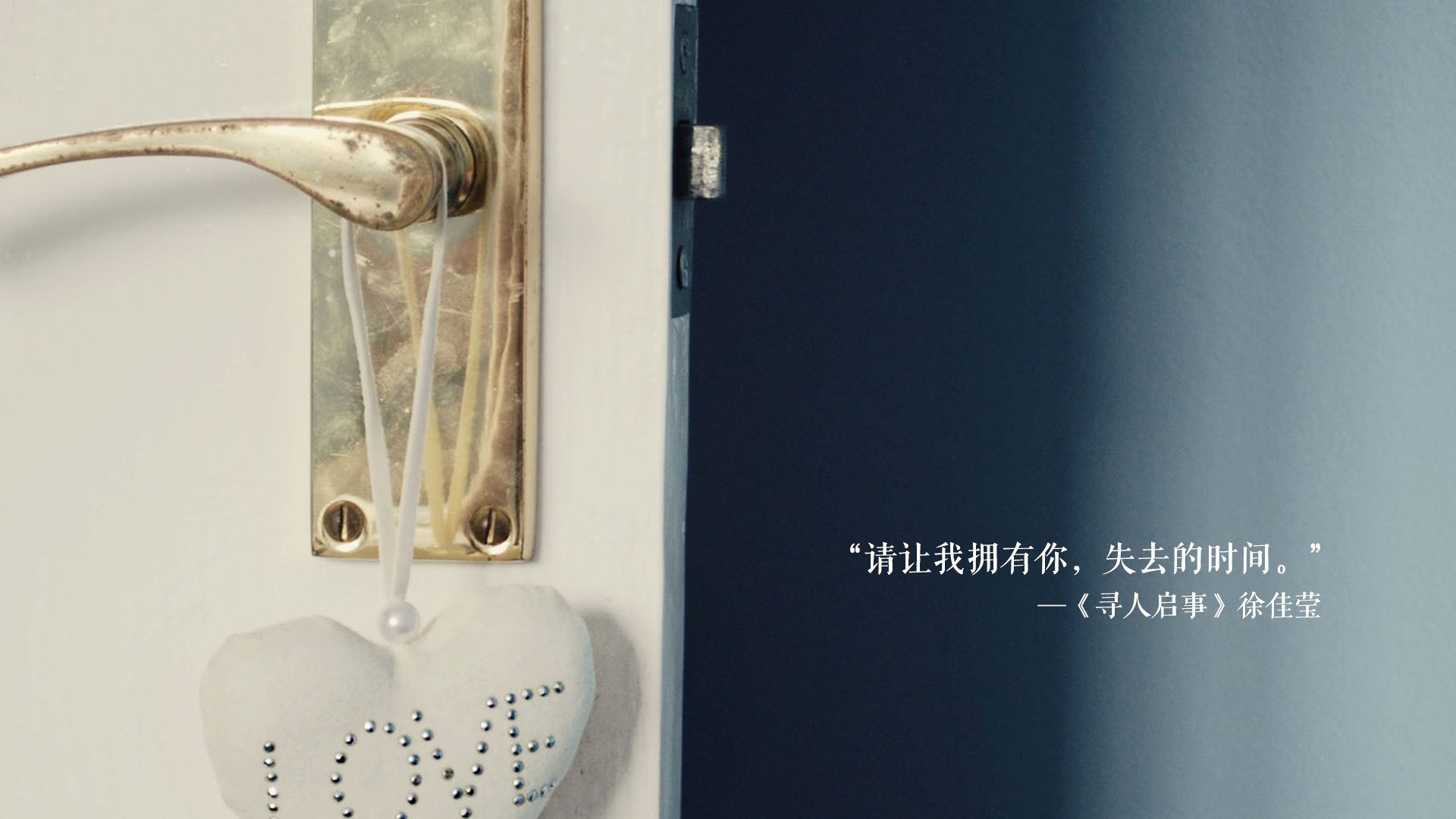 FB体育在线直播平台-_运动员坚持到底，逆转获胜瞬间感动全场_，一个运动员坚持的励志视频