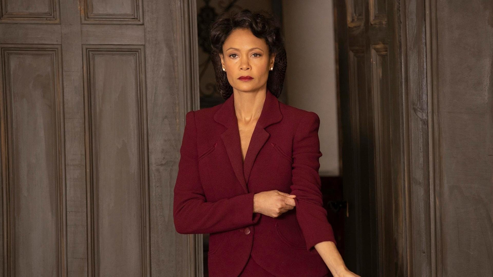 《湖人防守端表现不佳，需加强防守策略》，湖人防守不错